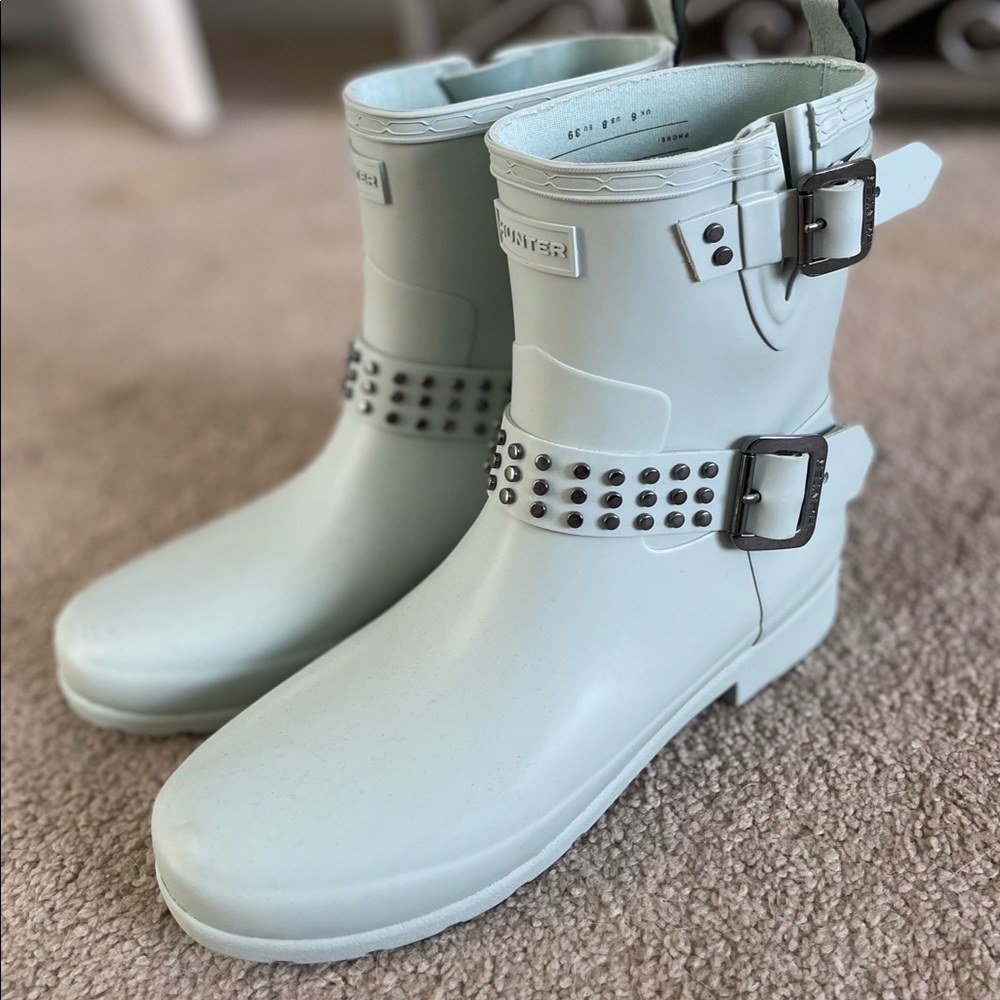 Hunter Refined Stud Boots, NWOT